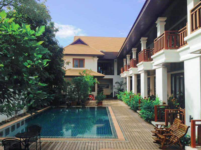 Athena Hotel Pakse Exterior foto
